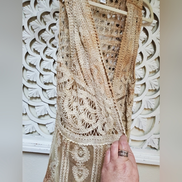Tea Dyed Battenberg Lace And Floral Lace Boho Vest Size Medium - Picture 2 of 10